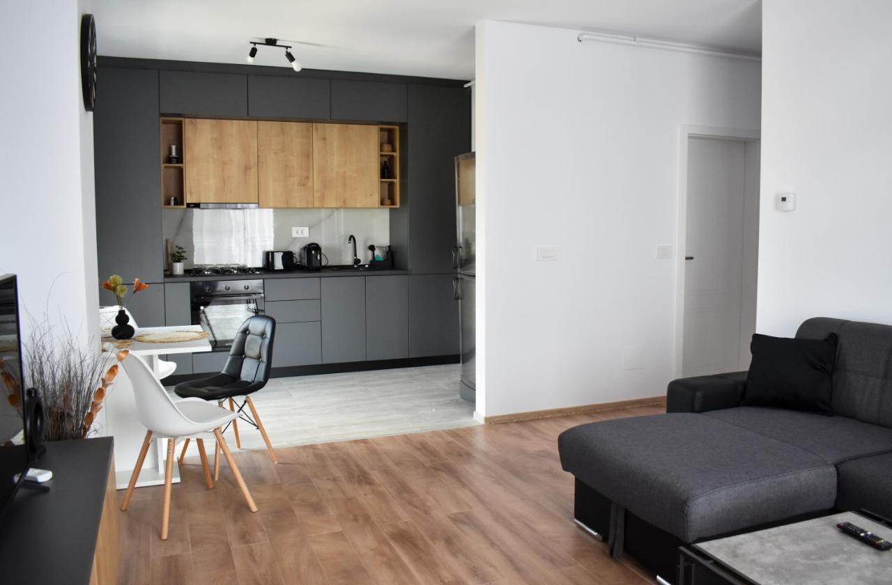 Sunset View Armoniei Apartament ทิมิชัวรา ภายนอก รูปภาพ